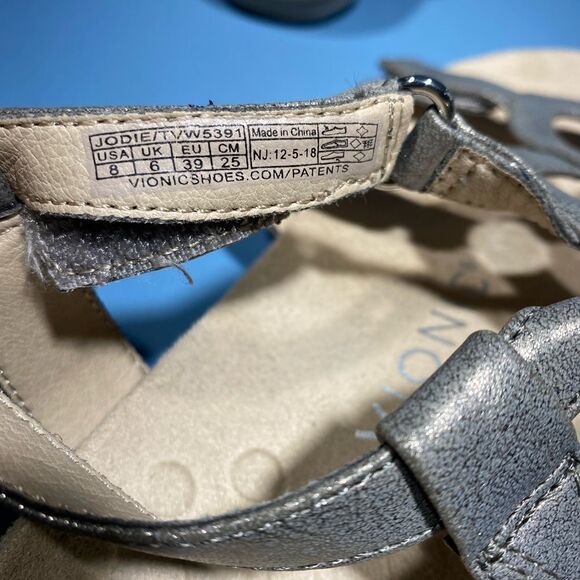 Vionic Jodie Women Size 8 Gray Comfort Walking Ergonomic Orthotic Walking Sandal - Picture 7 of 7